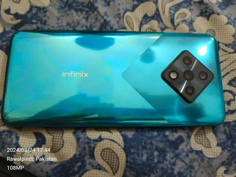 Infinix Zero 8 1