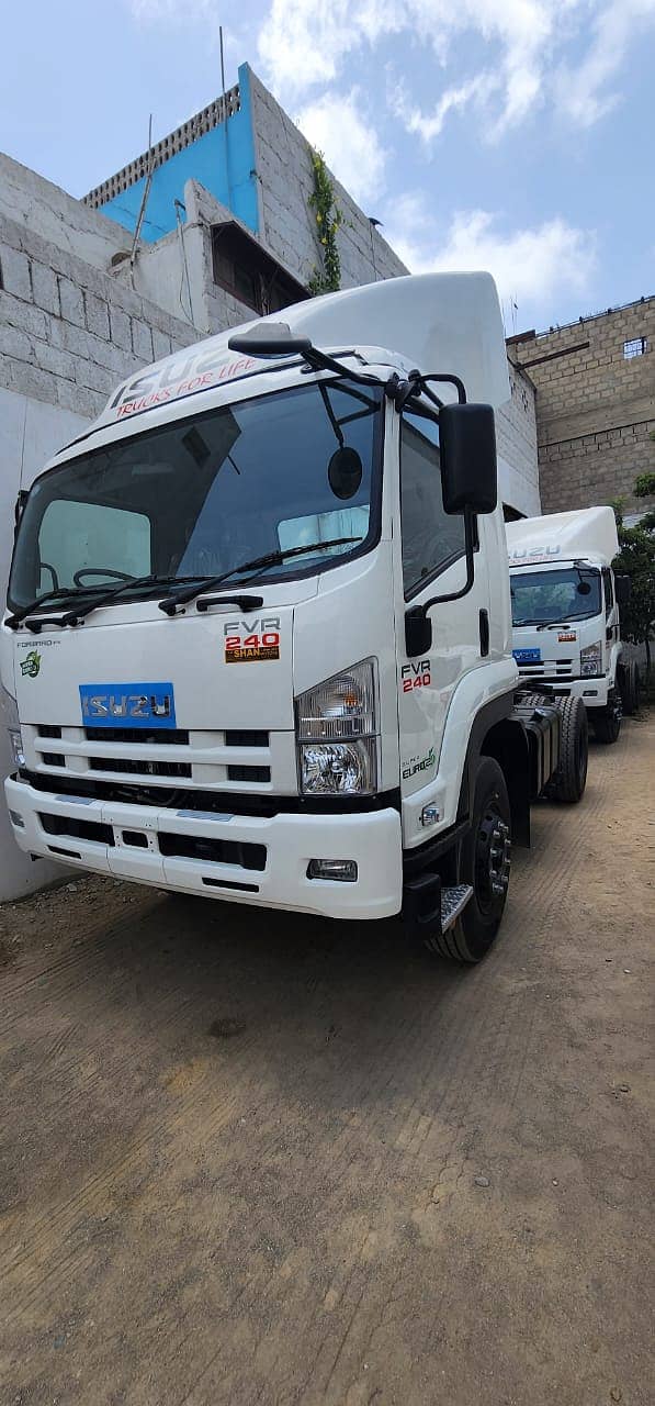 Isuzu 280hp 6x4 3