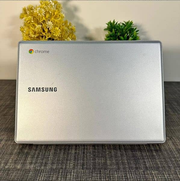 Samsung Chromebook 8