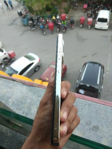 Tecno spark 20 with box 4