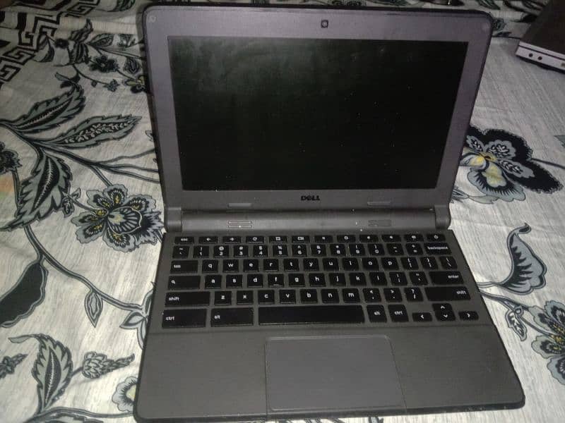 Laptop 16 GB Storage 4 GB Ram 0