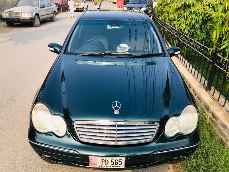 Mercedes C Class 2003 1