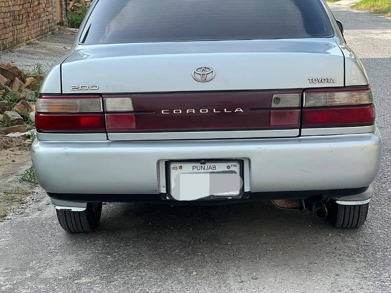 Toyota Corolla 2.0 D 2001 9