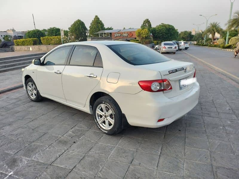 Toyota Corolla GLI 2012 4