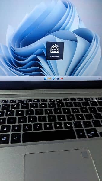 Asus VivoBook 15 (Read Ad First) Urgent 0