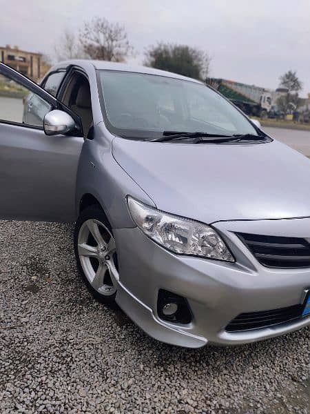 Toyota Corolla Gli 2013 10