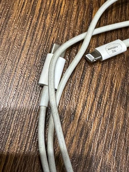 Apple type c cable original 7