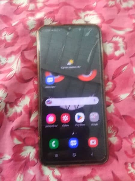 Samsung galaxy a30s 4