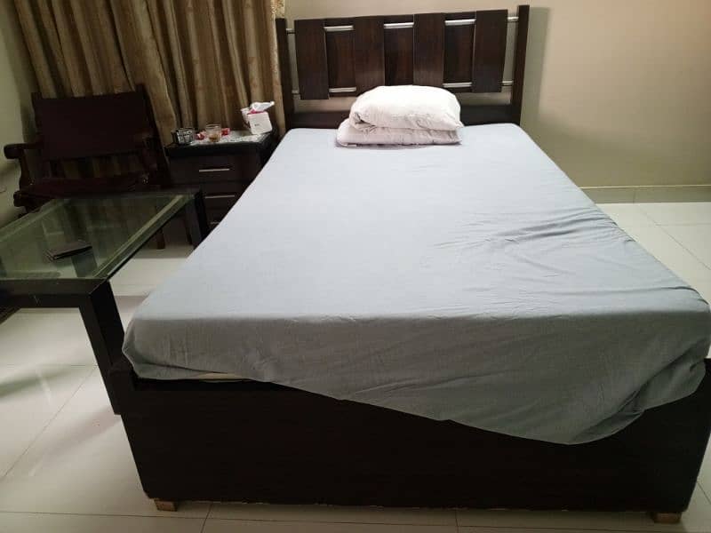 Single Bed With 3 draw Side Table And Big center Table 2