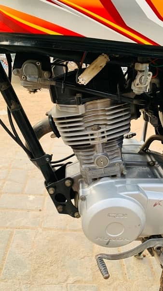 Honda CG 125 2022 genuine karachi 2