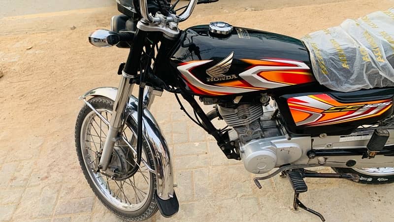 Honda CG 125 2022 genuine karachi 3