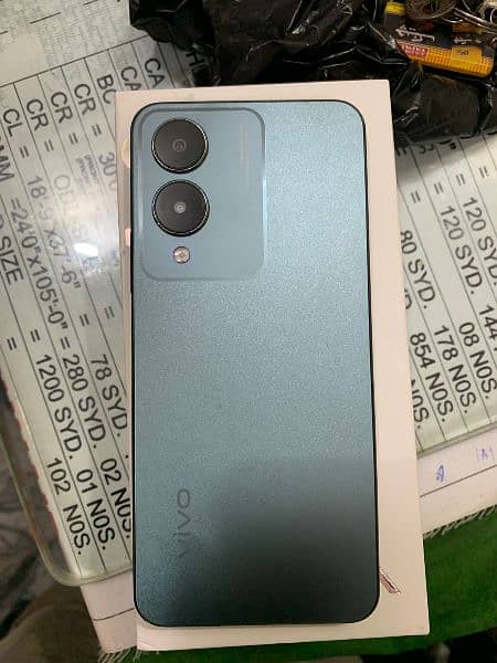 Vivo y17s 6+6\128  10 by 10 condition 0