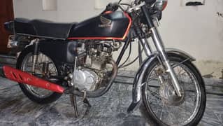 honda CG 125 Red Color