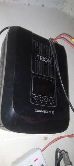 trion 1200 UPS 0