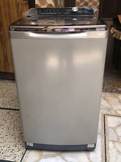 Haier fully automatic washing machine (one touch)