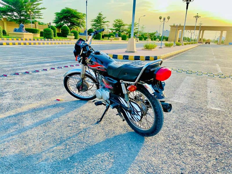 Honda 125 Multan registered 0315. . 668. . 5365 8