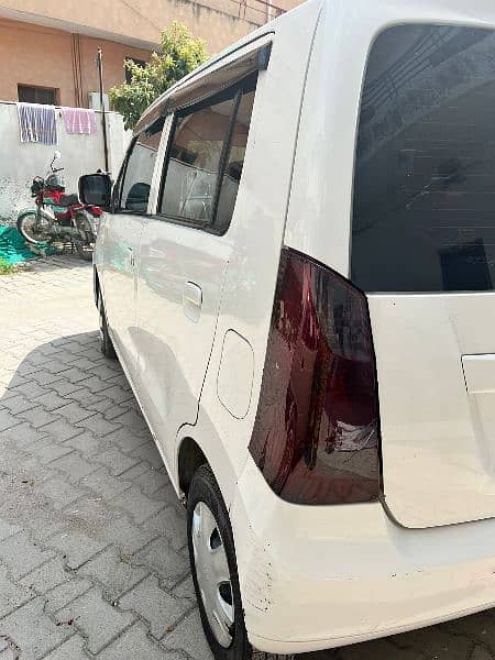 Suzuki Wagon R 2016 1