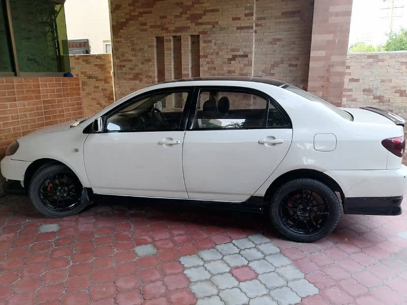 Toyota Corolla Altis 2005 11