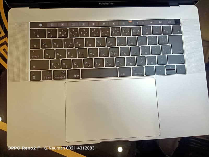 MacBook Pro2016,Core i7, 16GB Ram,500GB SSD,15"Ratina Dsply 7