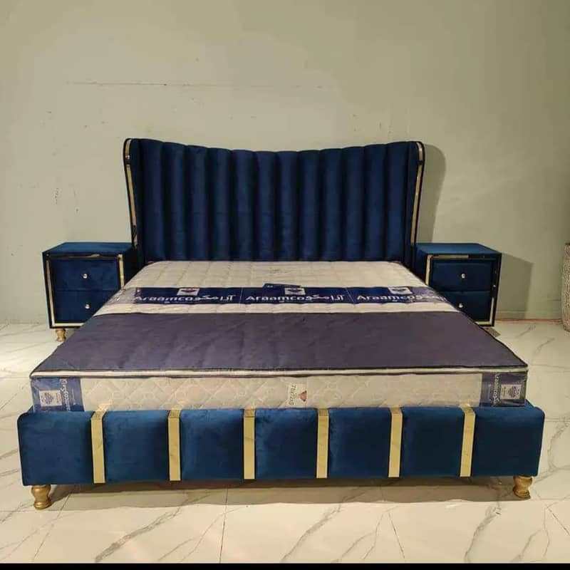 Velvet poshish bed / bedset / double bed / king size bed / 3