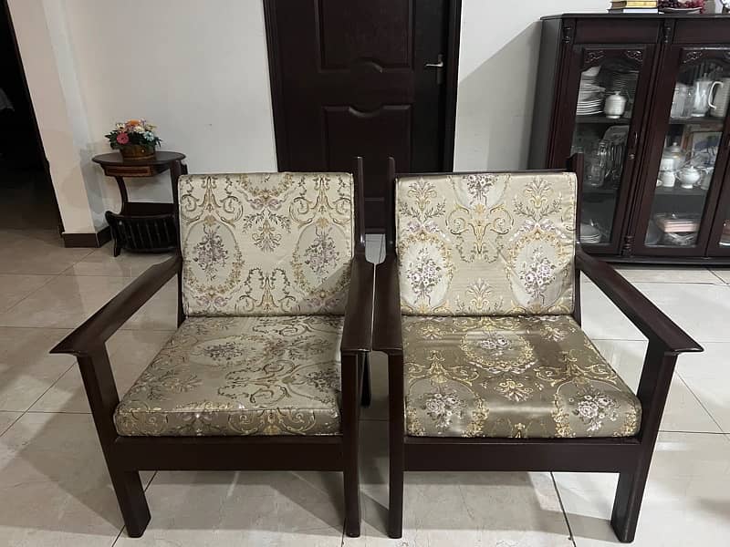 pair of chairs for sale 0