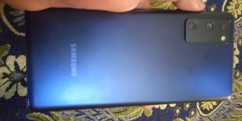 samsung s20 fe 4