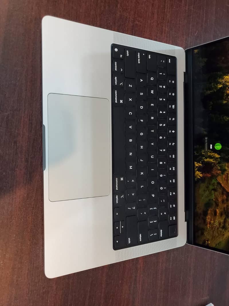 MACBOOK M1PRO 14" 16GB Ram 512GB Ssd 3