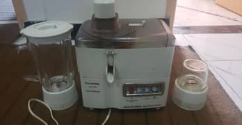 Panasonic 3 in 1 Juicer with all equipment made in Japan