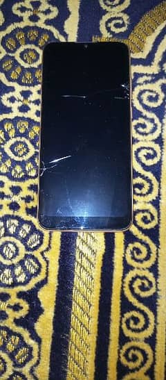 Huawei y6 2gb 32gb plz read complete