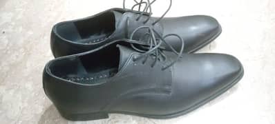 hush puppies shoes imported from Saudia Arabia