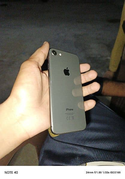 iPhone 8 64gb all ok 10/10 condition 1