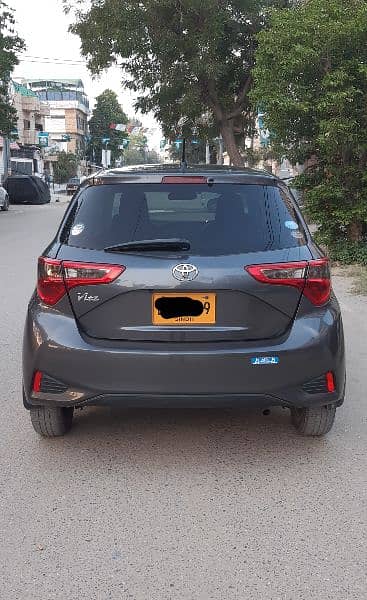 Toyota Vitz 2018 3