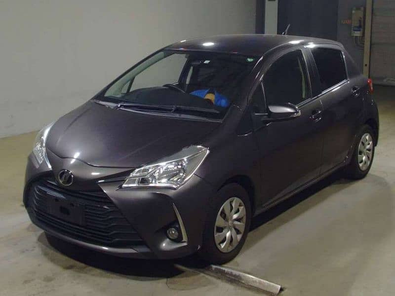 Toyota Vitz 2018 10