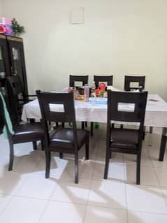 dinning table with 8 chairs