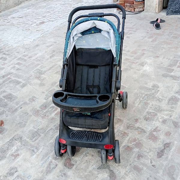 Baby pram good condition 10/9 3