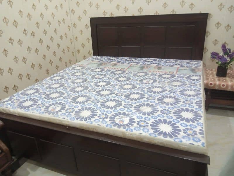 KING Size Bed With Mattress 1