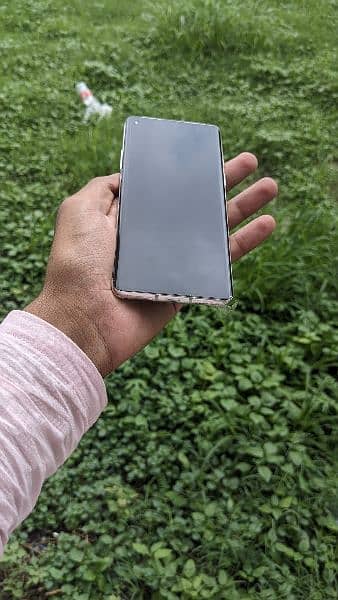 OnePlus 8 10 by 10 2