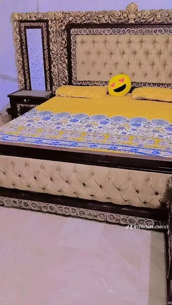 Bed + dressing in new condition 1