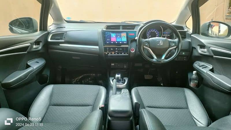 Honda Fit 2015 9