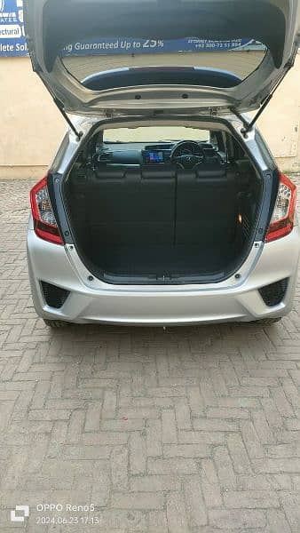 Honda Fit 2015 10