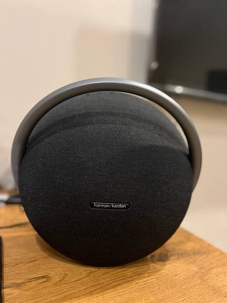 HARMAN KARDON SPEAKER 5