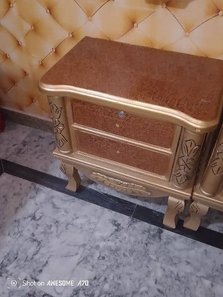 Urgent for sale|king size bed, 2 side table, 1 dressing table 4