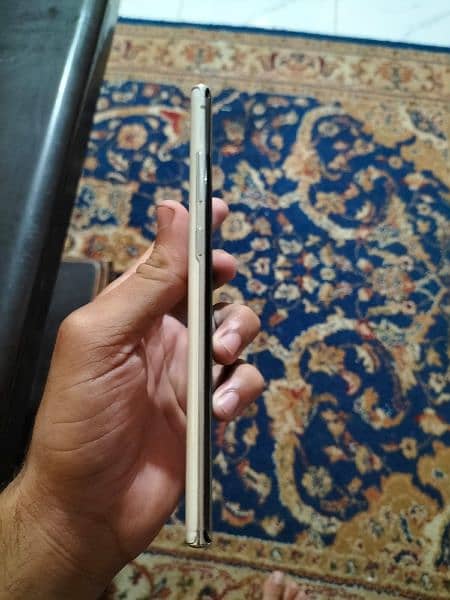 Samsung note 10 plus in excellent condition 3