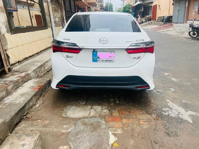 Toyota Altis Grande 2022 1