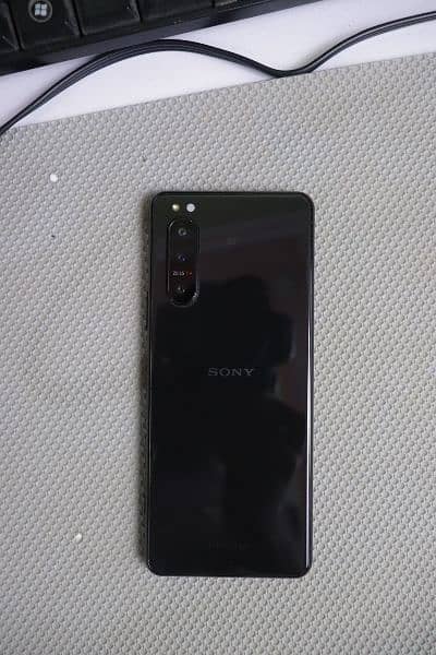 Sony Xperia 5 mark 2 8gb 128gb Official PTA approved 10 by10 condition 9