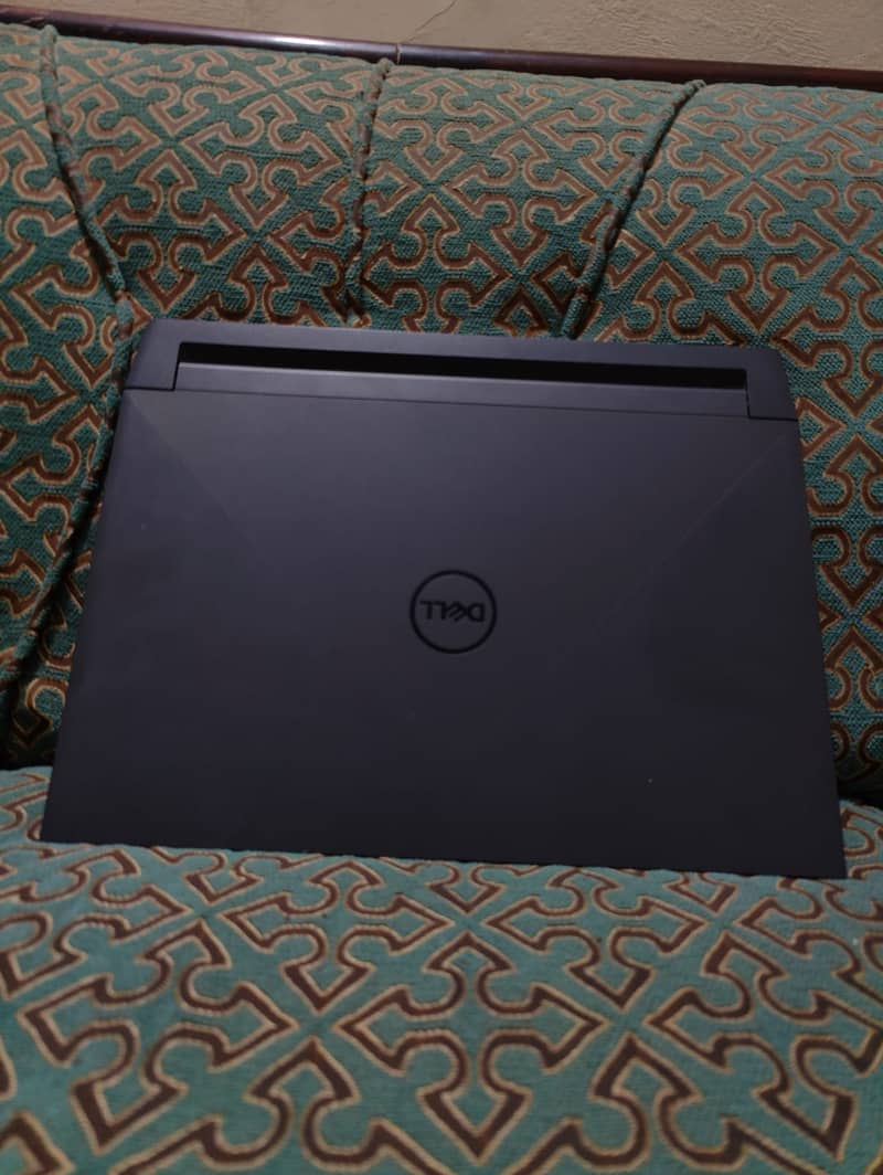 Dell G15 5510 Gaming laptop 12