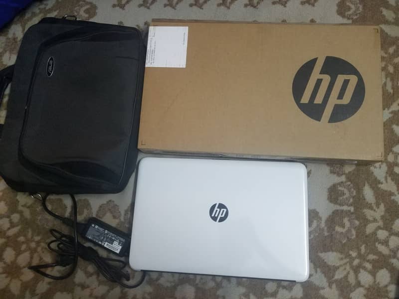 HP core i5 6th generation,15.6 inch,8 GB/256 GB SSD with box and bag 1