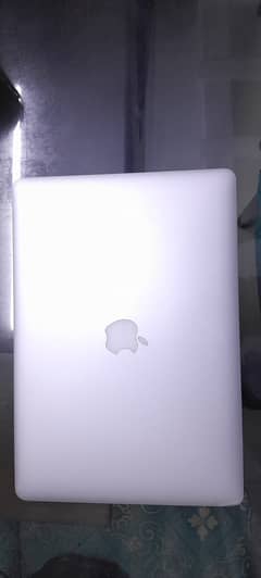 MacBook Pro 2015 0