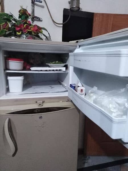 Freezer for sell. . Contact number 0300 5141164 6