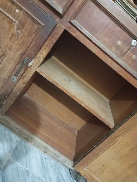 Almari, almirah, showcase, cupboard, cabinet, bookshelve, 3